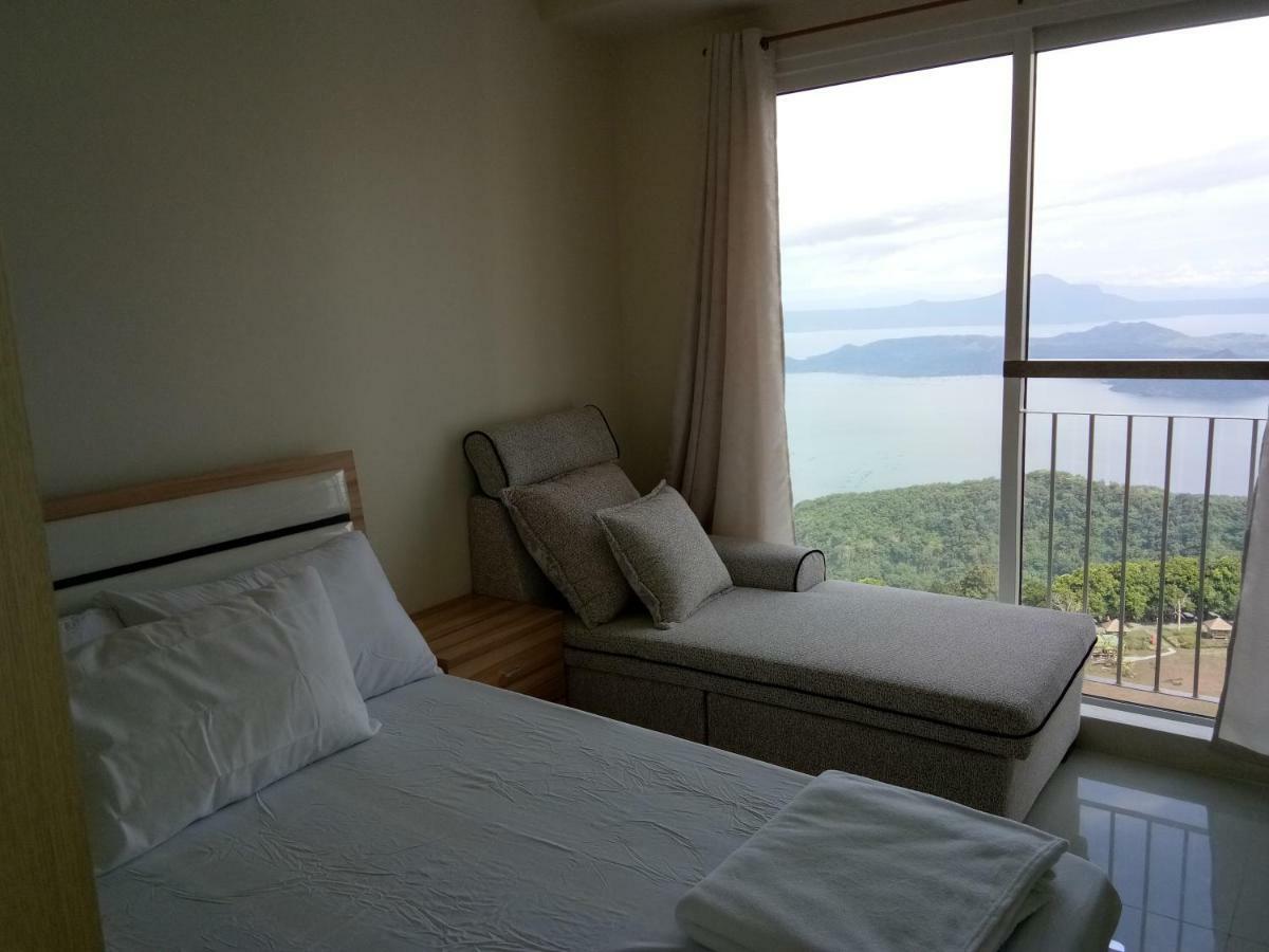 Taal Lake View Wind Residences By Smco Tagaytay City Exterior foto